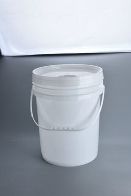 Cubo de pintura de plástico personalizable de 18L para envases químicos con varios tamaños disponibles